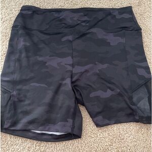 PINK- Victoria’s Secret Pink Active Shorts